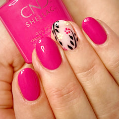 Deluxe Manicure